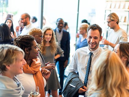 Meet_and_greet_netzwerken.jpg
